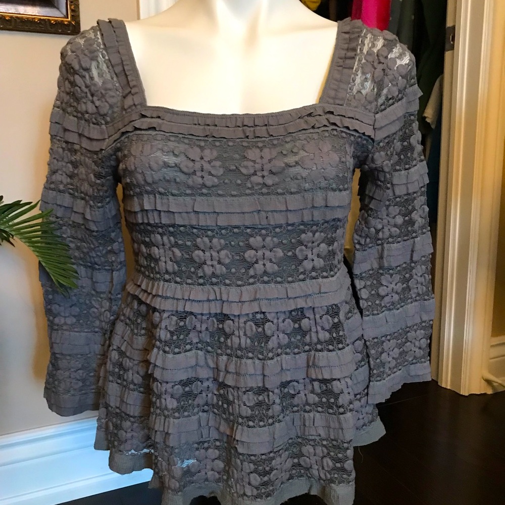 EUC - Max Studio Petite Blouses